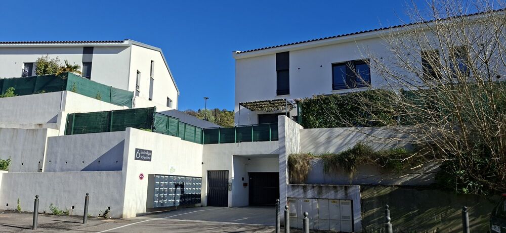 T4 Triplex récent
