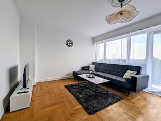  Appartement à louer 1 pièce 107 m²