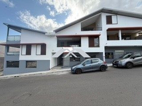 LOCAL 93 M&sup2; SAINT JOSEPH 2600 97480 Saint-joseph