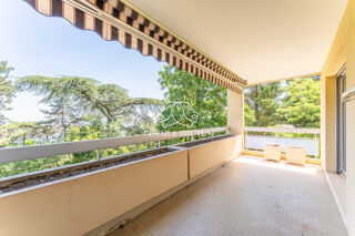  Appartement à vendre 6 pièces 148 m²
