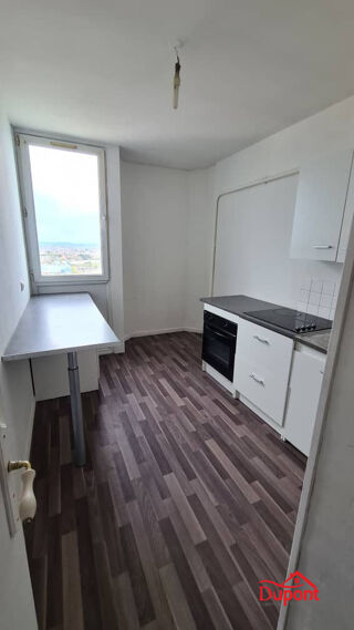  Appartement � vendre 2 pi�ces 186 m�