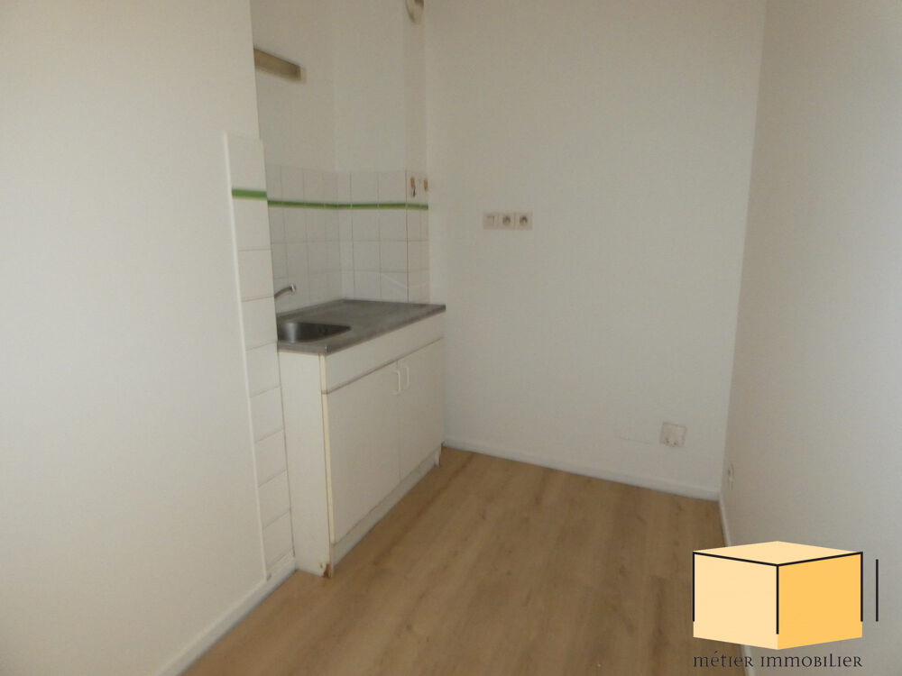 Location Appartement Studio à BELLEY (01300), avec cave Belley