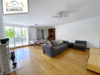 Appartement à louer 4 pièces 119 m²