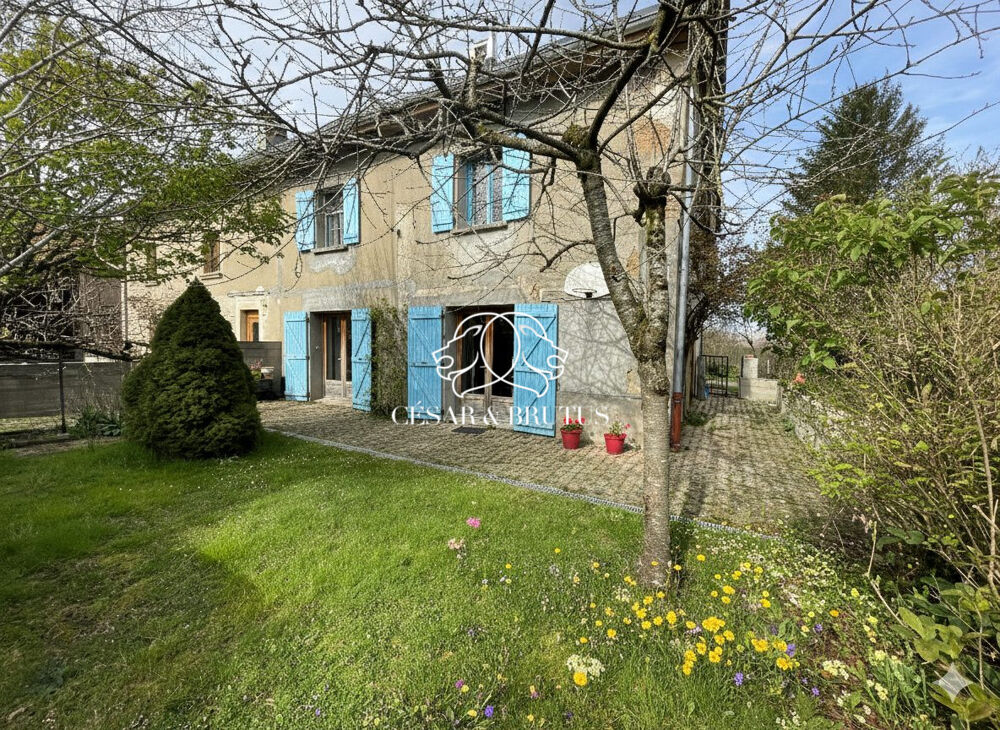 Maison 8 pièces 210 m² · à Doissin · 210 m² · 279 000 €