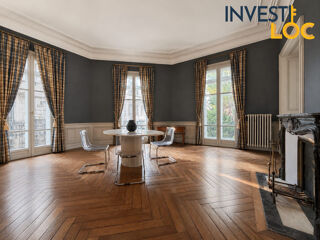  Appartement à vendre 8 pièces 312 m²