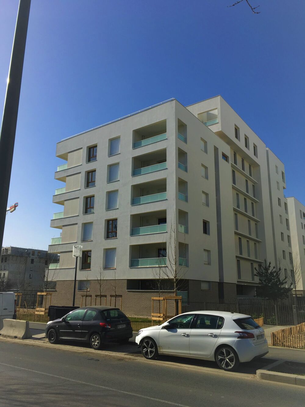 Location Appartement Très beau T2 Récent climatisé avec balcon et garage Villeurbanne