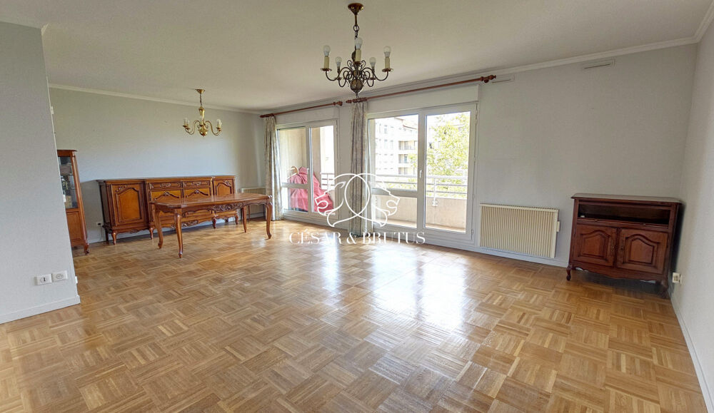 MONPLAISIR/LUMIERE  T4 de 78 m² - 2 Chambres  Double ext?