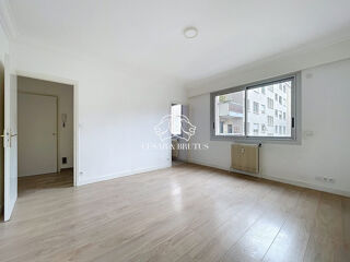  Appartement à vendre 1 pièce 27 m² Lyon