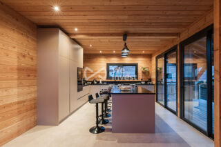  Maison à vendre 8 pièces 255 m²