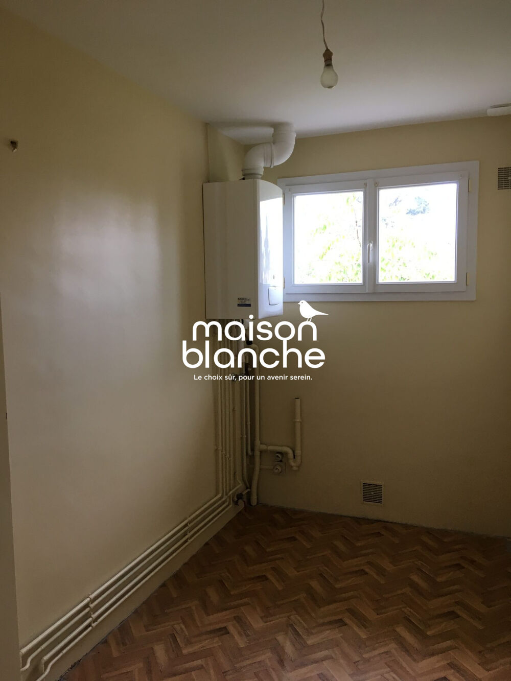 Location Appartement APPARTEMENT T3 - PARTHENAY Parthenay