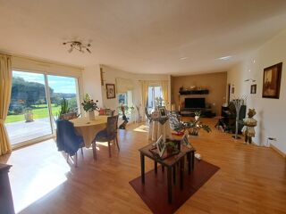  Maison � vendre 5 pi�ces 130 m�