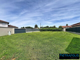  Terrain à vendre 565 m²