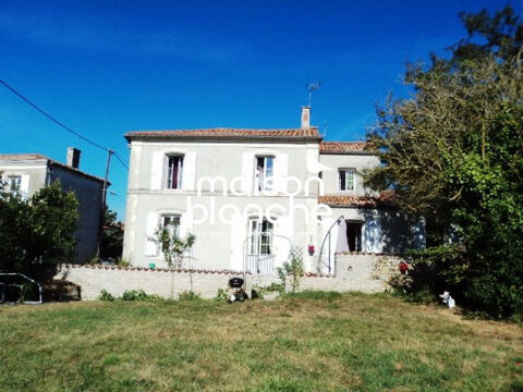   Maison à louer Vouhé Maison - 4 pièce(s) - 127 m²