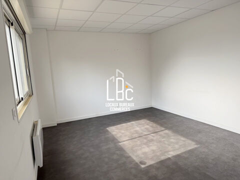   Ancenis - À louer 308 m² locaux mixtes ateliers et bureaux 