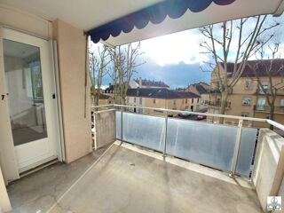  Appartement � louer 3 pi�ces 79 m�