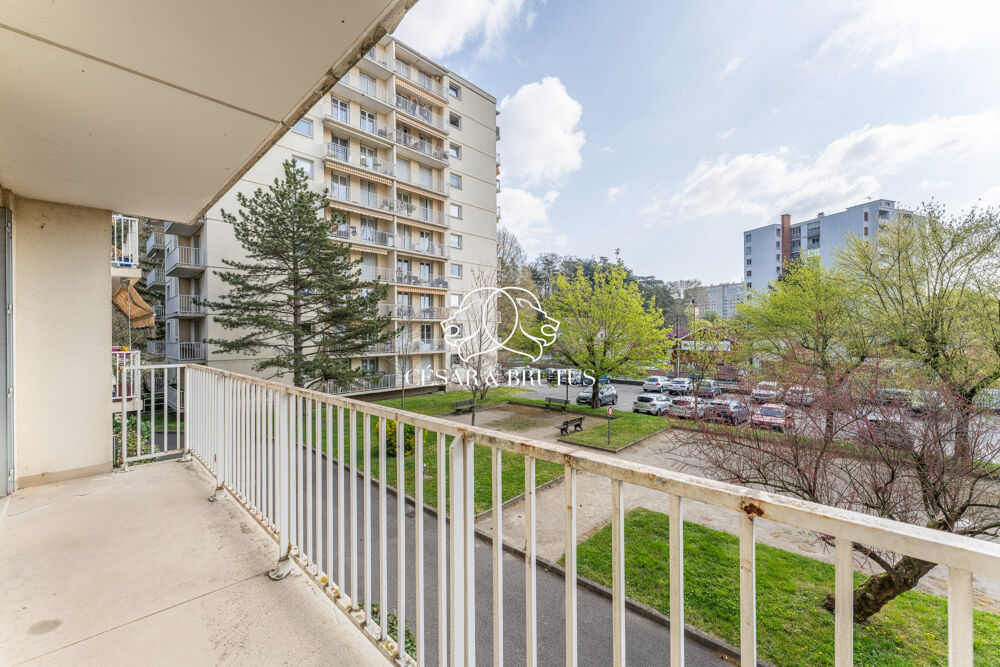 À vendre  Joli T3 à rénover avec balcon et vue dégagée ?