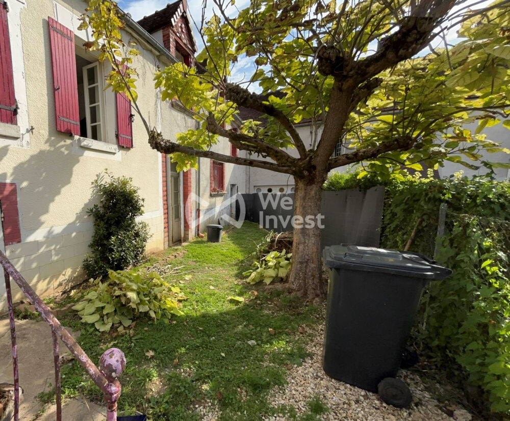 Maison 4 pièces 110 m² · à Laroche-Saint-Cydroine · 110 m² · 79 000 €