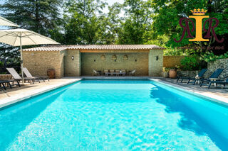  Maison à vendre 12 pièces 450 m²