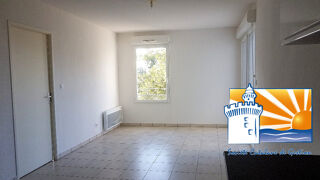  Appartement à louer 2 pièces 42 m²