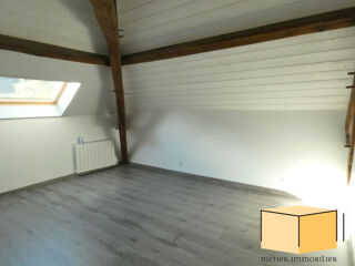  Appartement à louer 3 pièces 79 m²