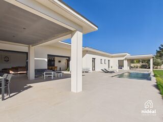  Maison � vendre 6 pi�ces 205 m�