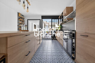  Immeuble à vendre 278 m²