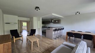  Appartement à louer 5 pièces 128 m²