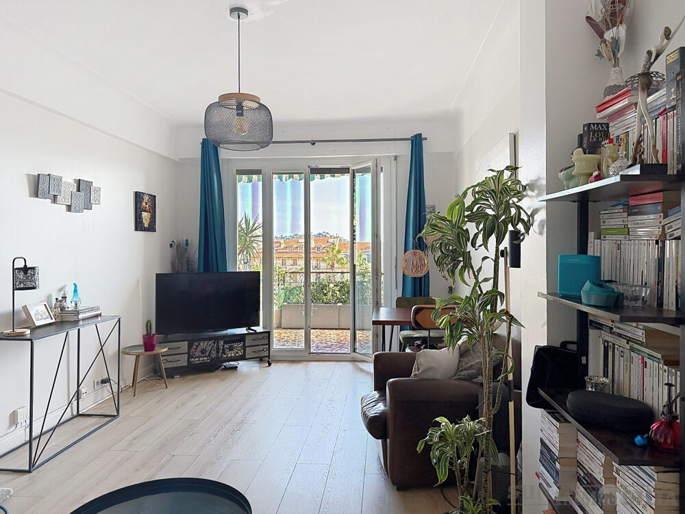 Vente Appartement Superbe appartement 2 pièces vue dégagée lumineux sur le quar Nice