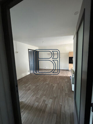  Appartement à louer 3 pièces 58 m²