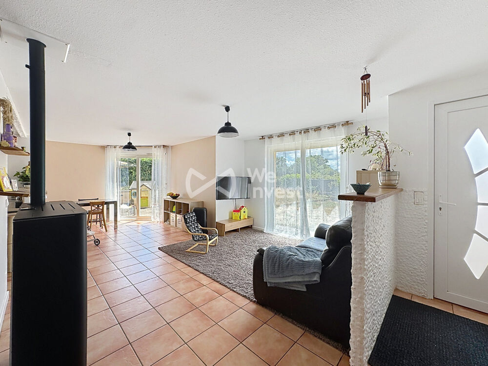 Vente Maison Villa de type 5 avec terrasse, pergola et jardin. Saint-hilaire-la-croix
