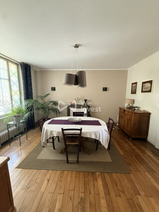  Maison à vendre 9 pièces 205 m²