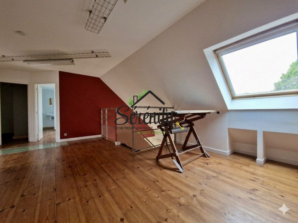 Pavillon individuelle, RDC à combles aménagés, 141 m2 Habitab