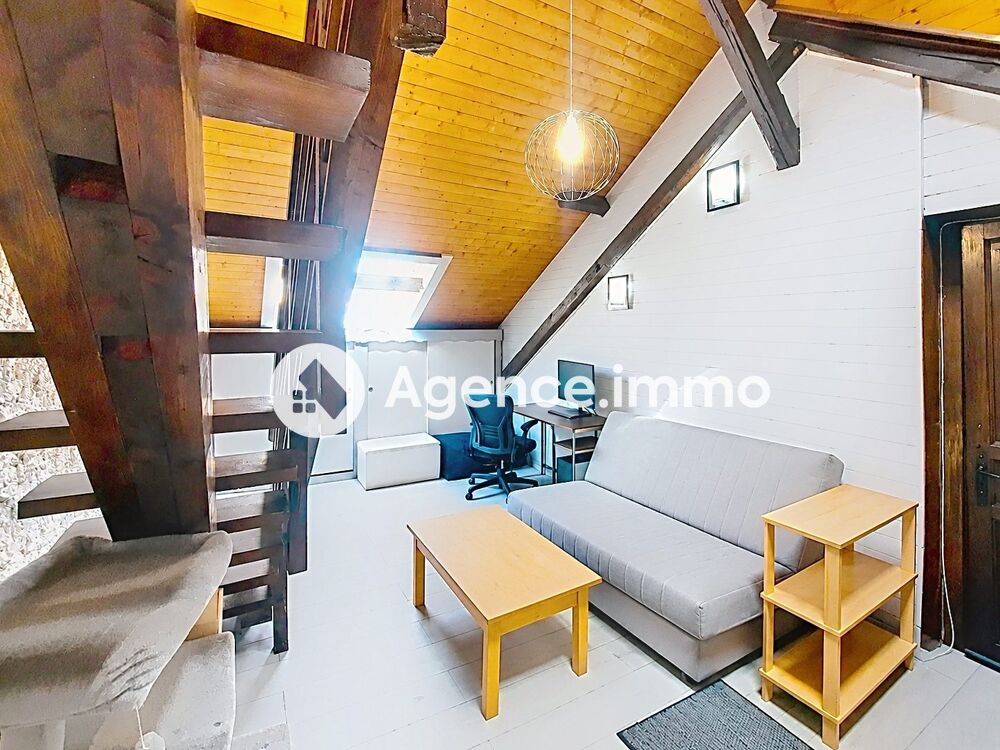 Vente Appartement Appartement T2 Duplex de caractère à Thônes Centre – 43 m² Thônes