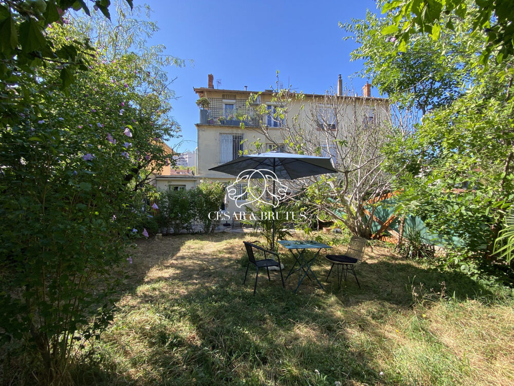 Rez-de-Jardin dans un petit immeuble - Lyon 8ème