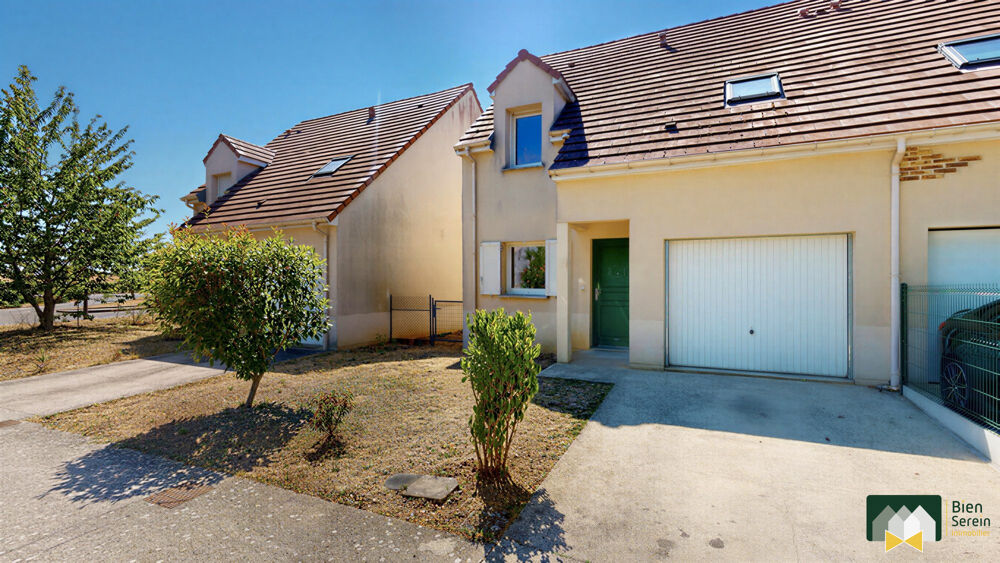 Vente Maison Maison 5 pièces avec garage et jardin - LEVES Lèves