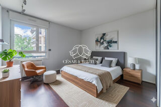  Appartement � vendre 6 pi�ces 136 m�