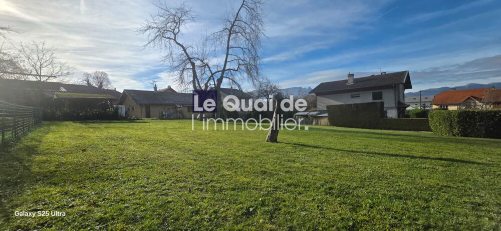 Vente Terrain Beau Terrain Constructible à Vendre Mouxy – Vue & Emplacement Mouxy