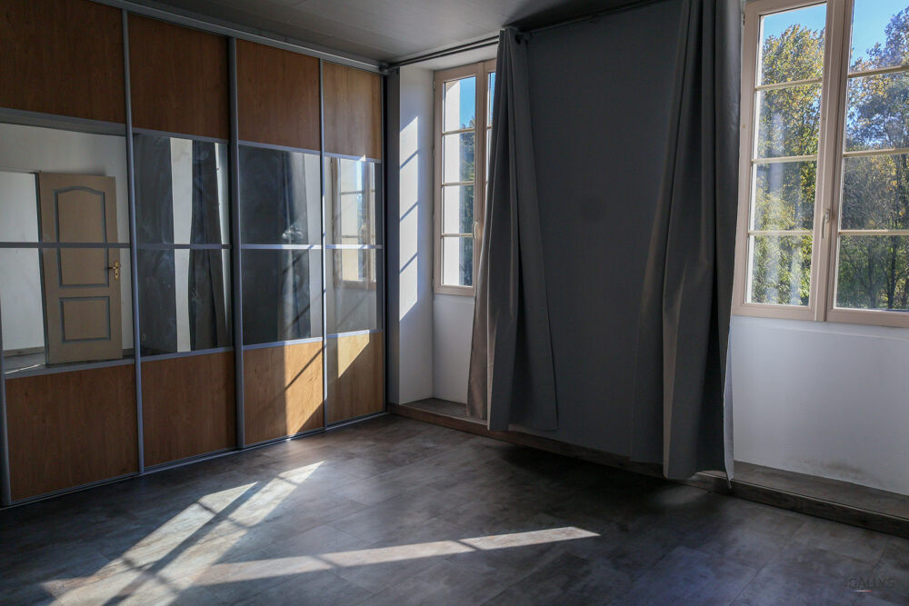 � vendre  Maison Chaniers (17610)