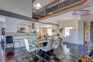  Maison � vendre 7 pi�ces 211 m�