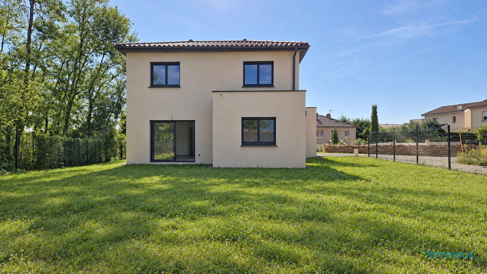 Vente Maison MAISON INDIVIDUELLE 126 M² TERRAIN 705 M² DPE A A Mâcon