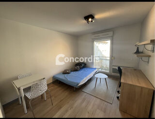  Appartement à louer 1 pièce 17 m²