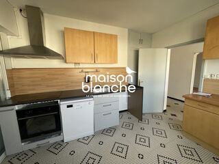  Appartement � louer 4 pi�ces 114 m�