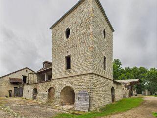  Maison � vendre 8 pi�ces 312 m�