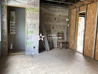  Maison  vendre 8 pices 230 m