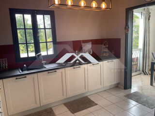  Maison � vendre 8 pi�ces 330 m�