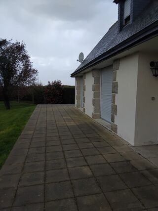  Maison � louer 7 pi�ces 161 m� Pl�lo