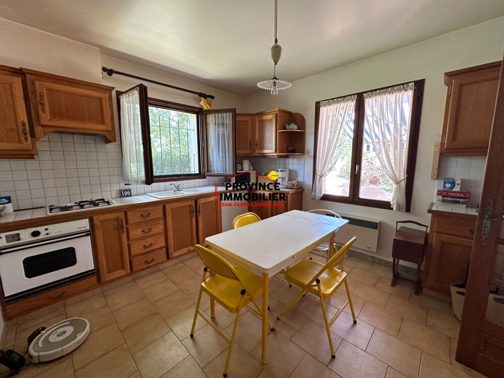 Vente Maison Spacieuse Villa avec Vue sur le château Grignan