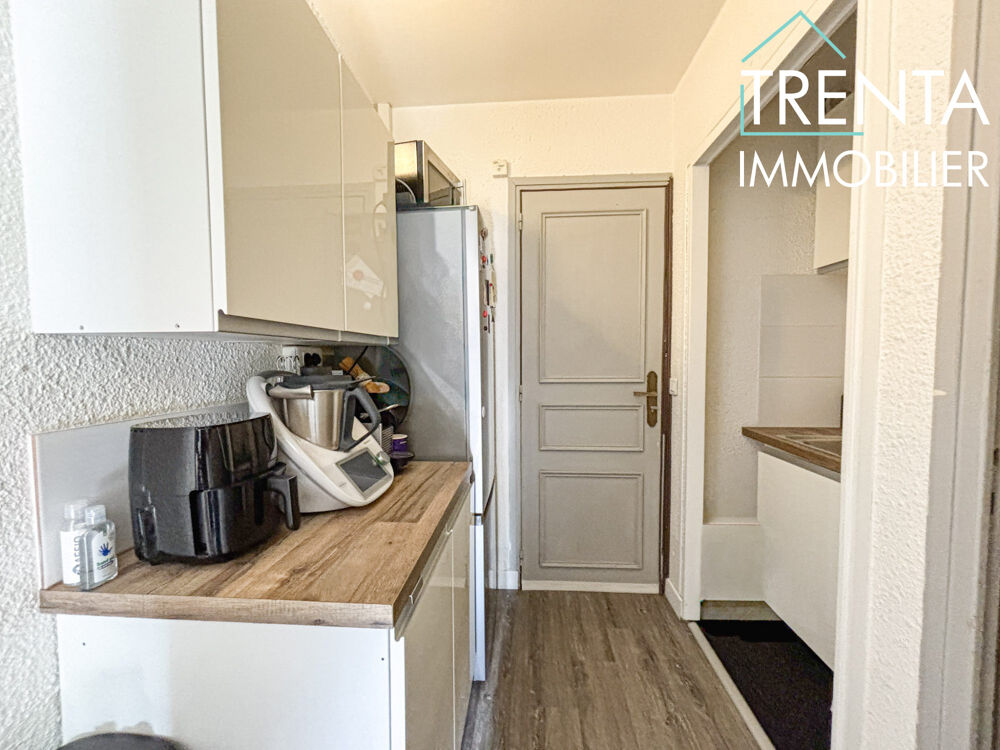 Vente Immeuble Immeuble entièrement loué - 4 appartements rénovés à Voir Voiron