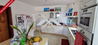  Maison à louer 6 pièces 122 m²