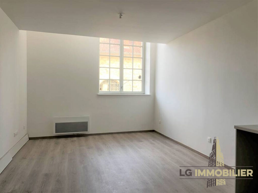 Location Appartement COMPIEGNE - TYPE 2 AVEC PARKING Compiègne